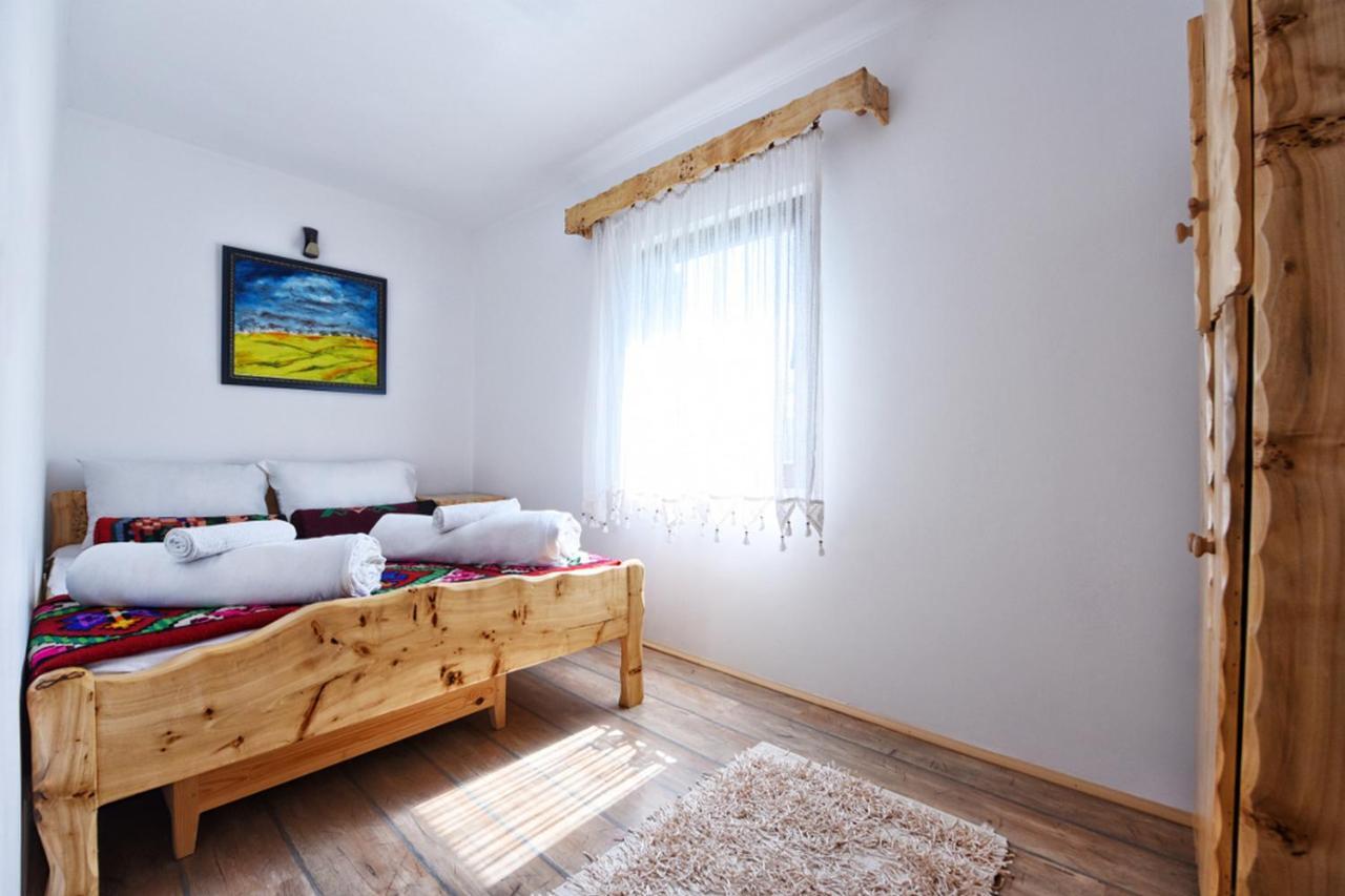 Vila Etno Selo Moj Zavicaj Gornji Milanovac Exteriér fotografie